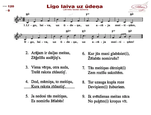 Līgo laiva uz ūdeņa